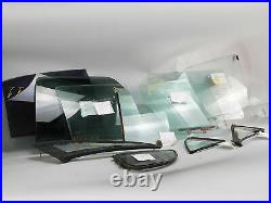 1998 2003 Toyota Land Cruiser Window Glass Quarter Movable Electric Rear Right
