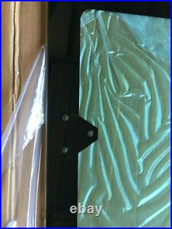 Case 580K 580SK 580L 580SL BACKHOE Right Door Rear Hinged Window Glass R52882